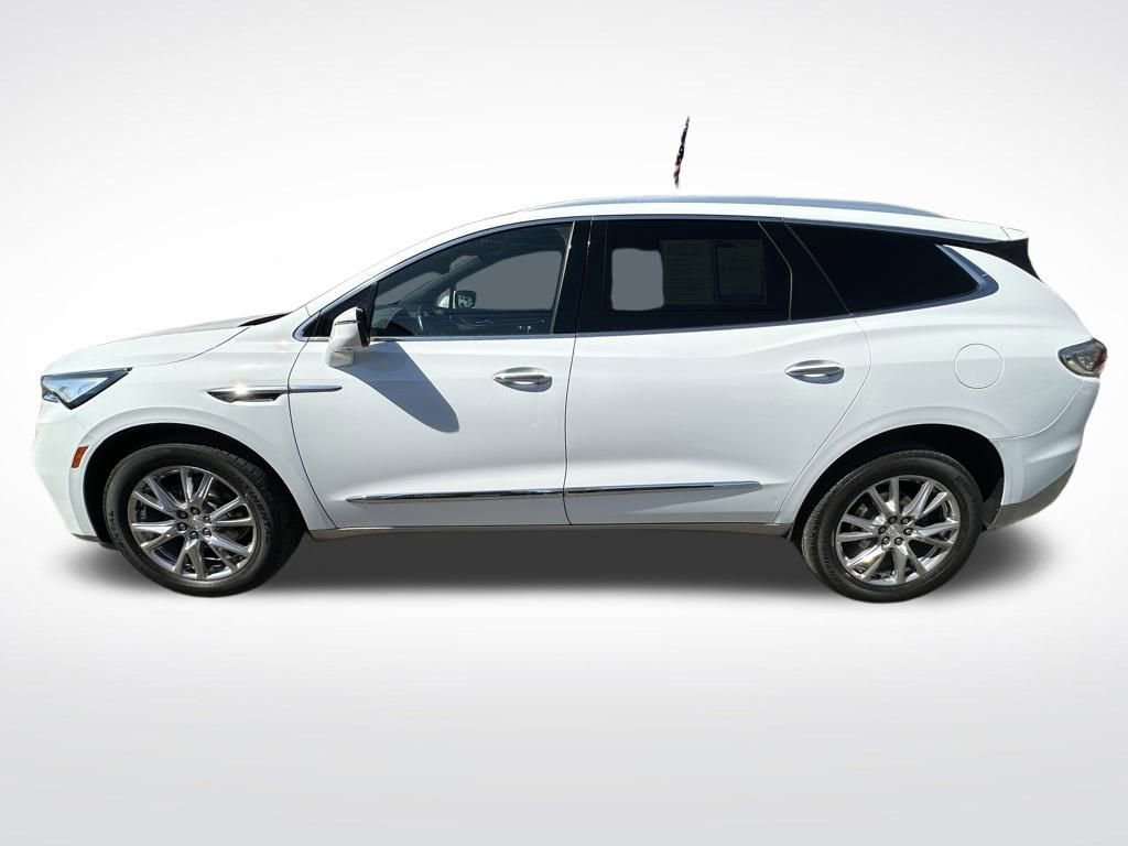 Used 2022 Buick Enclave Premium image 6