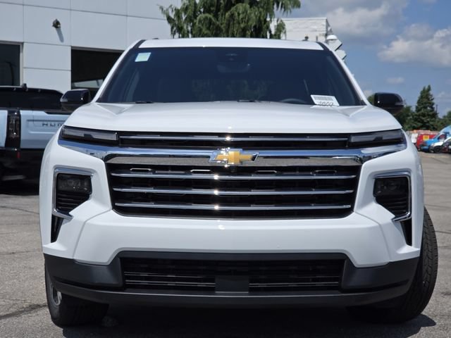 New 2027 Chevrolet Traverse LT w/ Sun and Wheel Package AWD/4WD image 13