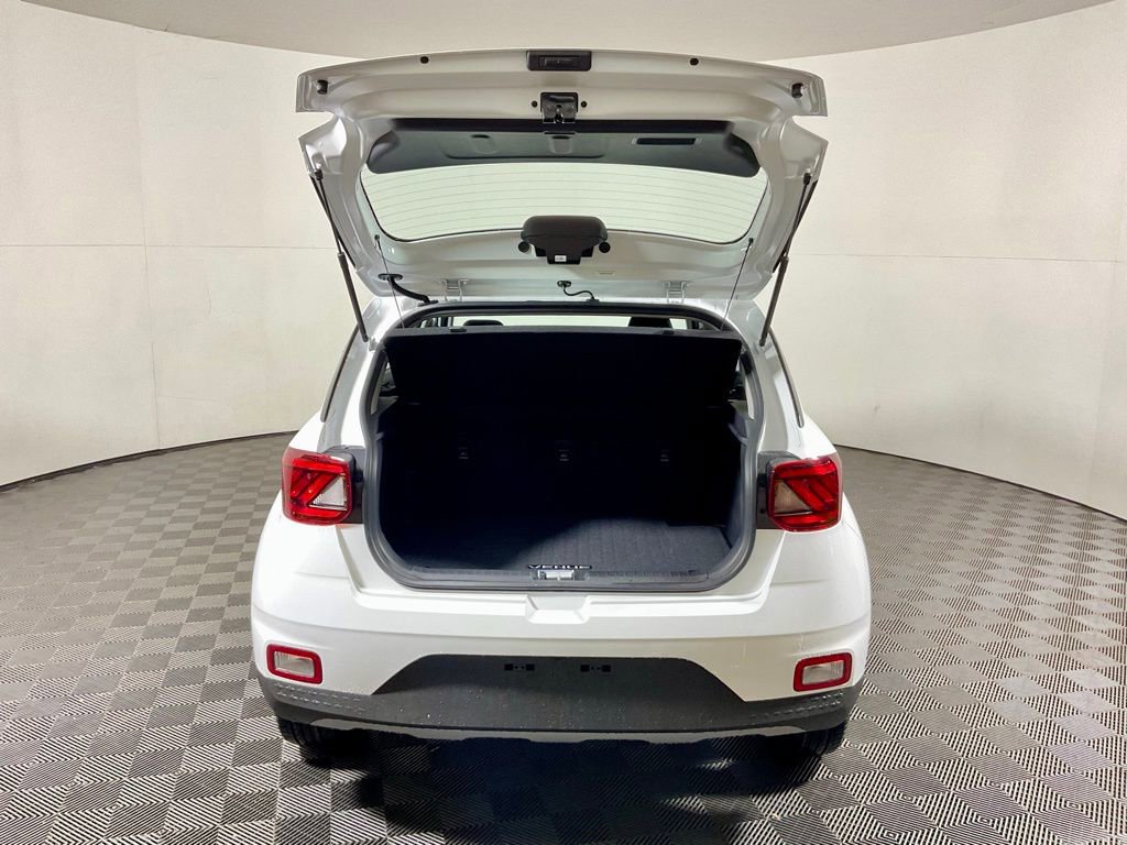New 2026 Hyundai Venue SEL FWD image 15