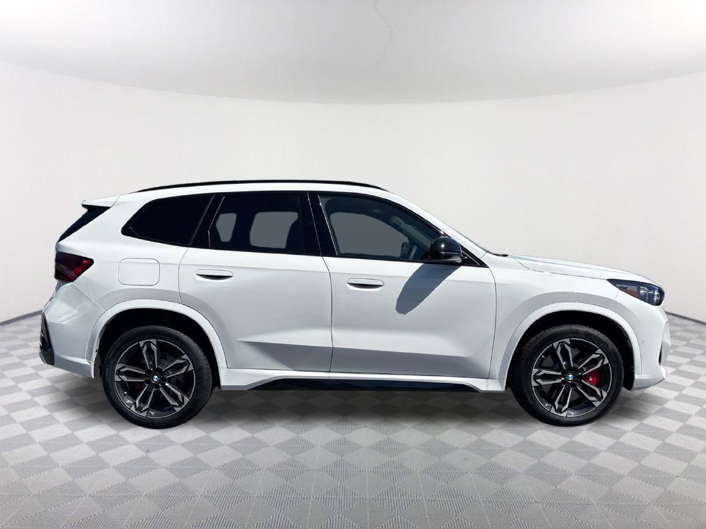 New 2026 BMW X1 xDrive28i w/ Technology Package AWD/4WD image 4