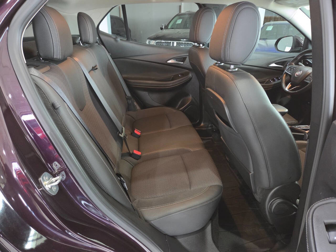 Used 2020 Buick Encore GX Select FWD image 23