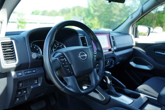 Used 2023 Nissan Frontier SV w/ SV Convenience Package AWD/4WD image 25