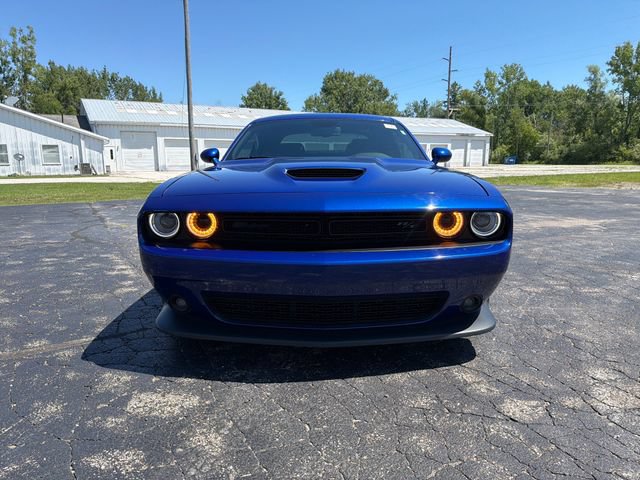 Used 2022 Dodge Challenger R/T w/ Blacktop Package RWD image 12
