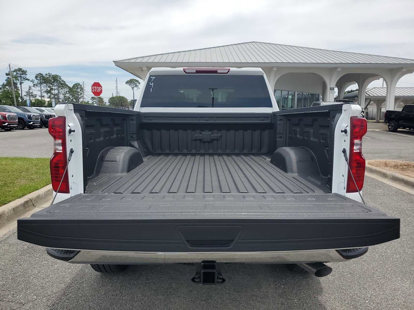 New 2026 Chevrolet Silverado 3500 LT AWD/4WD image 5