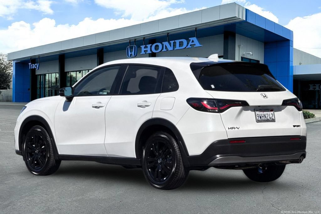 Certified 2026 Honda HR-V Sport image 10