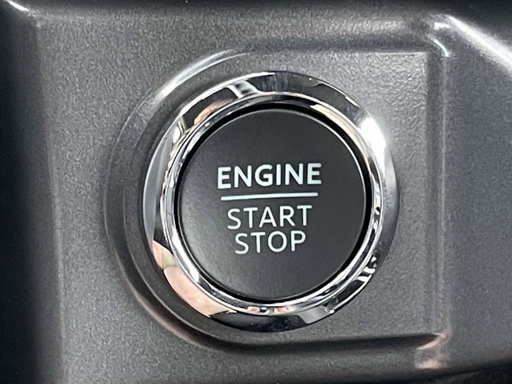 New 2025 Ford F150 XLT w/ Equipment Group 302A MID image 7