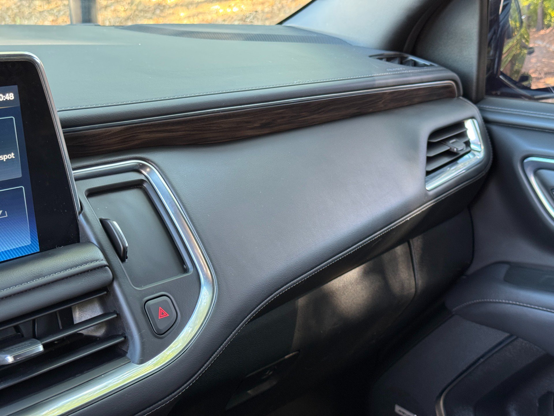 Used 2022 Chevrolet Tahoe LT AWD/4WD image 41