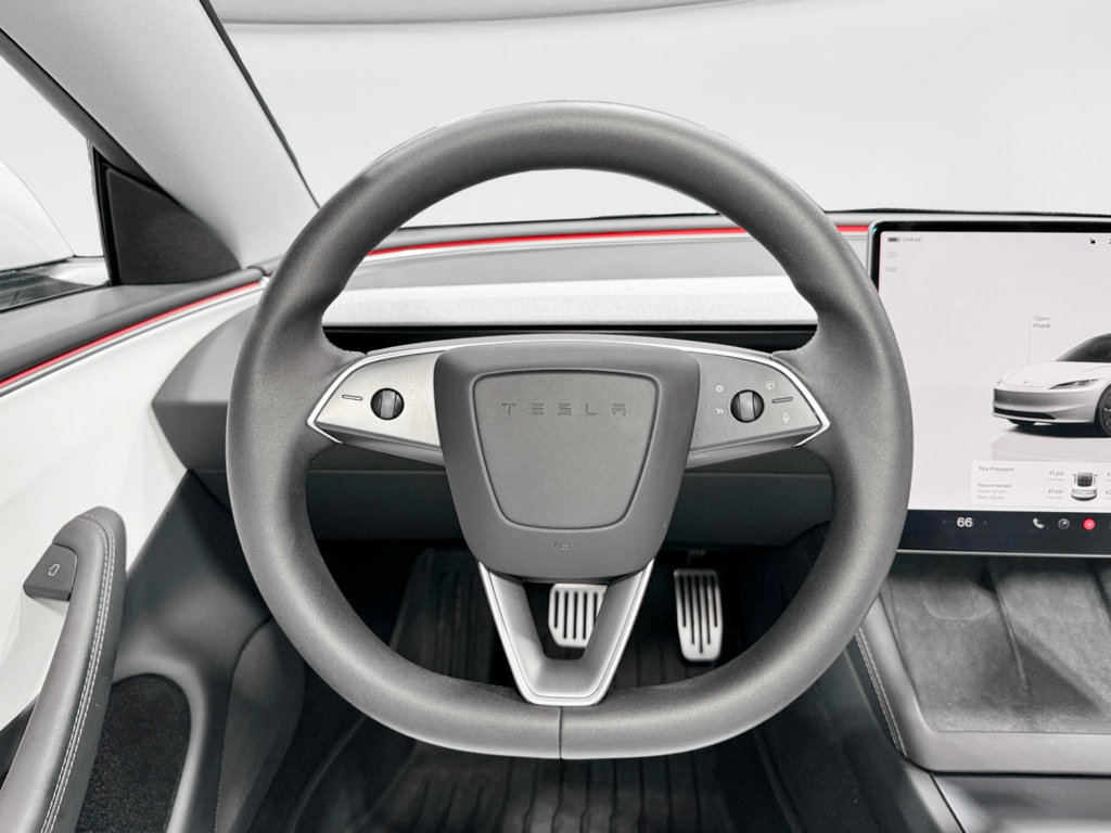 Used 2025 Tesla Model 3 Long Range image 7