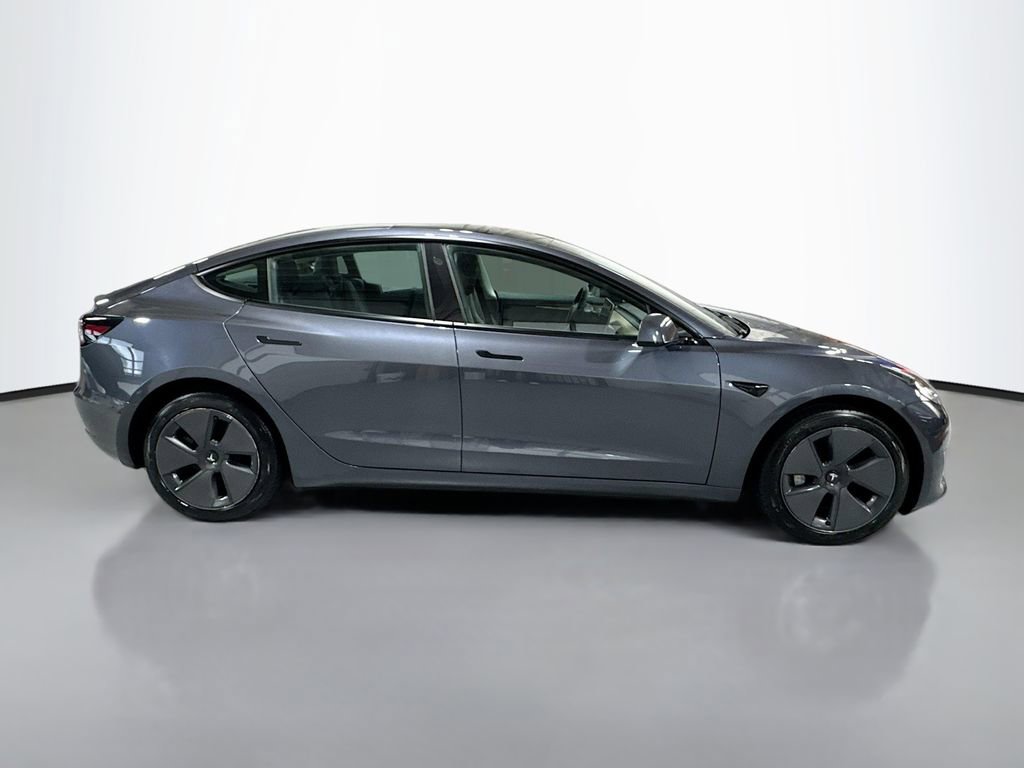 Used 2023 Tesla Model 3 Standard Range image 5