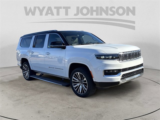 Used 2024 Jeep Grand Wagoneer L Series III image 7