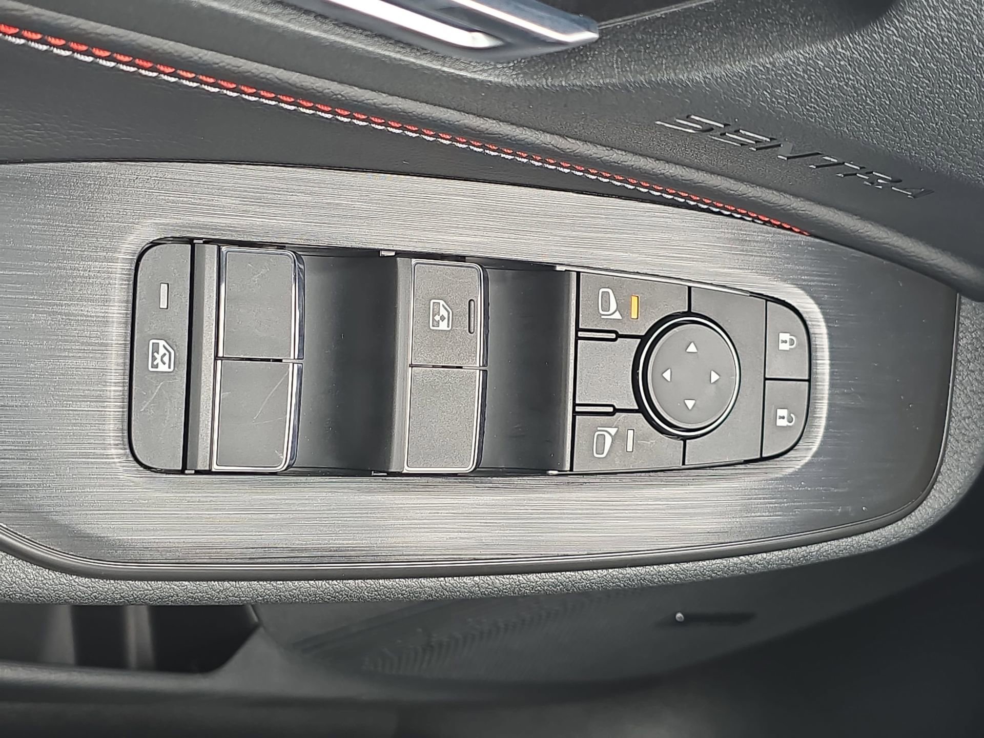 New 2026 Nissan Sentra SR w/ SR Premium Package FWD image 26
