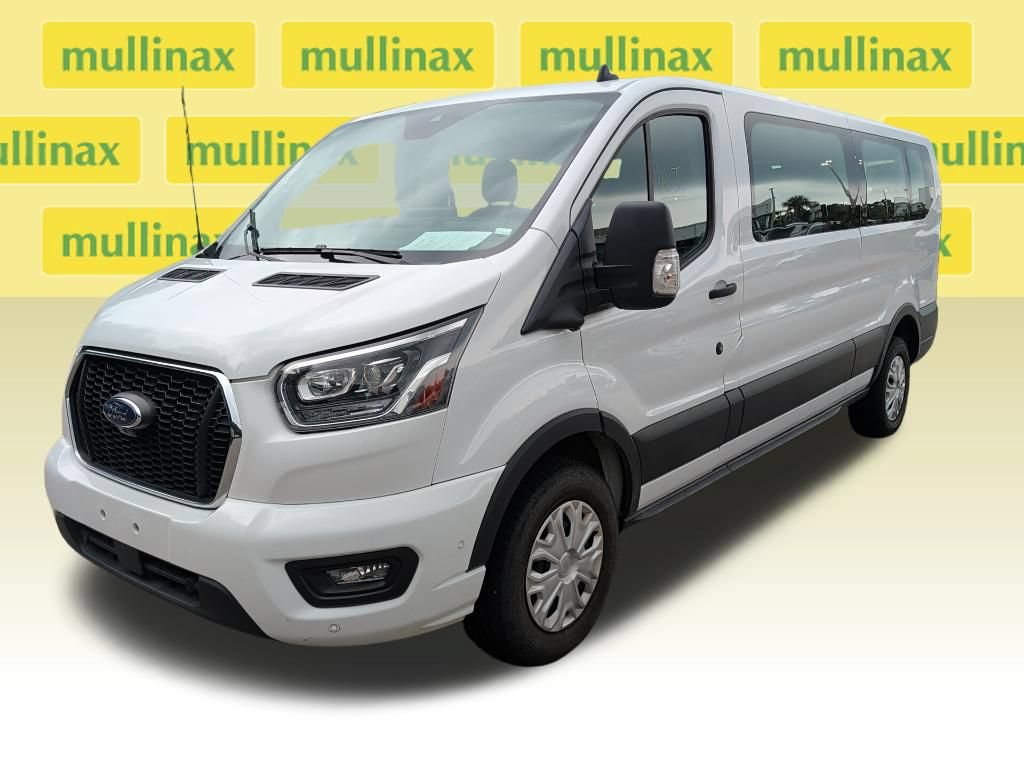 Used 2023 Ford Transit 350 XLT RWD image 2
