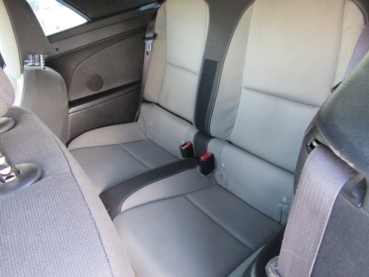 Used 2015 Chevrolet Camaro LT image 9