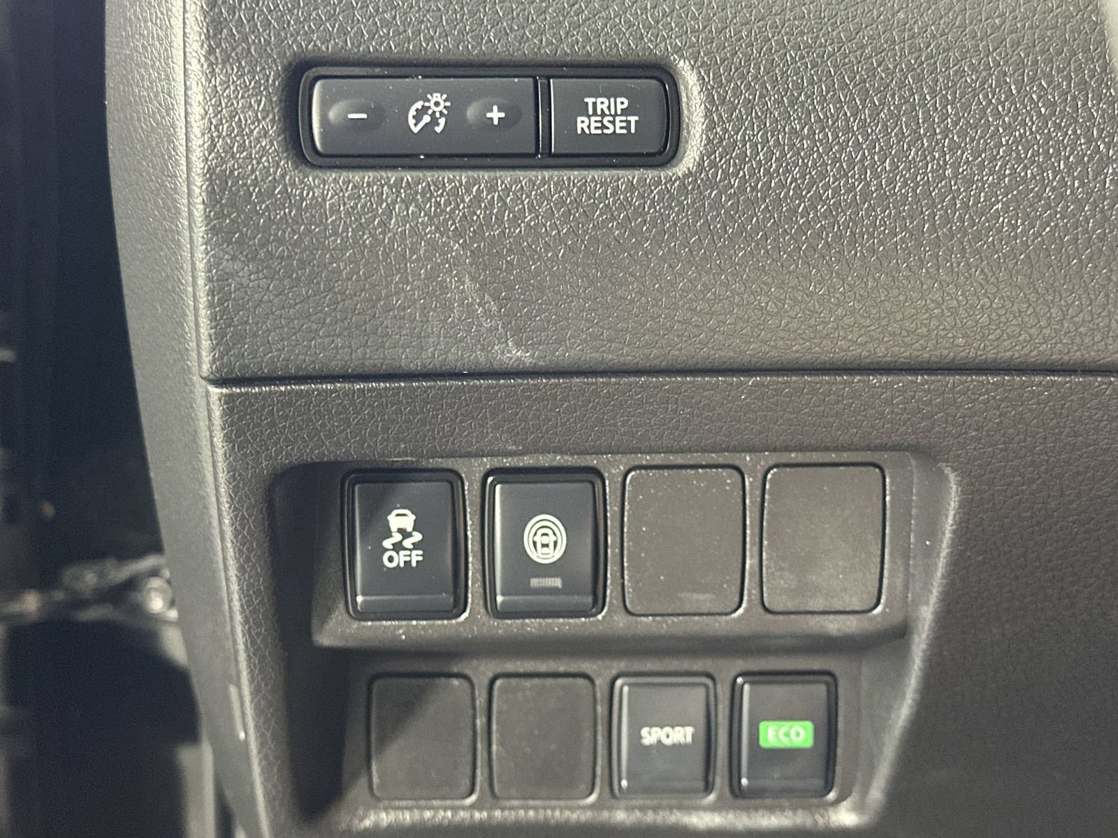 Used 2021 Nissan Rogue Sport S FWD image 22