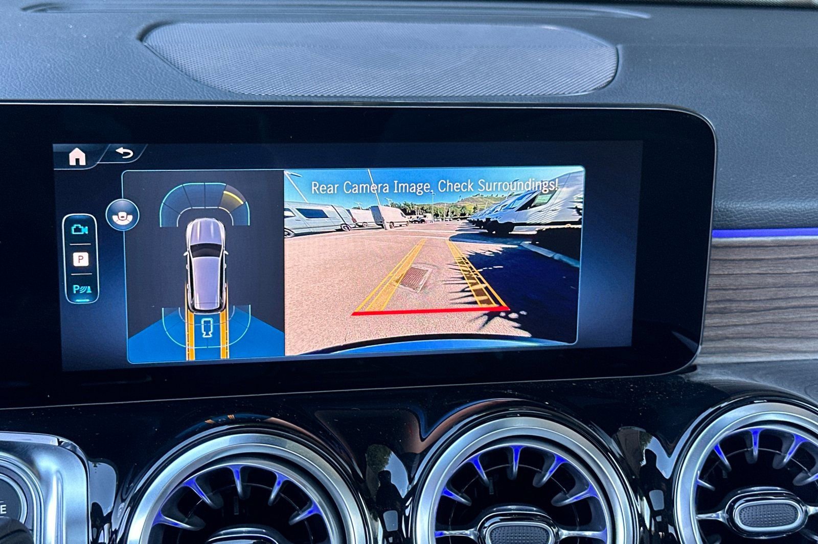 New 2026 Mercedes-Benz GLB 250 image 16