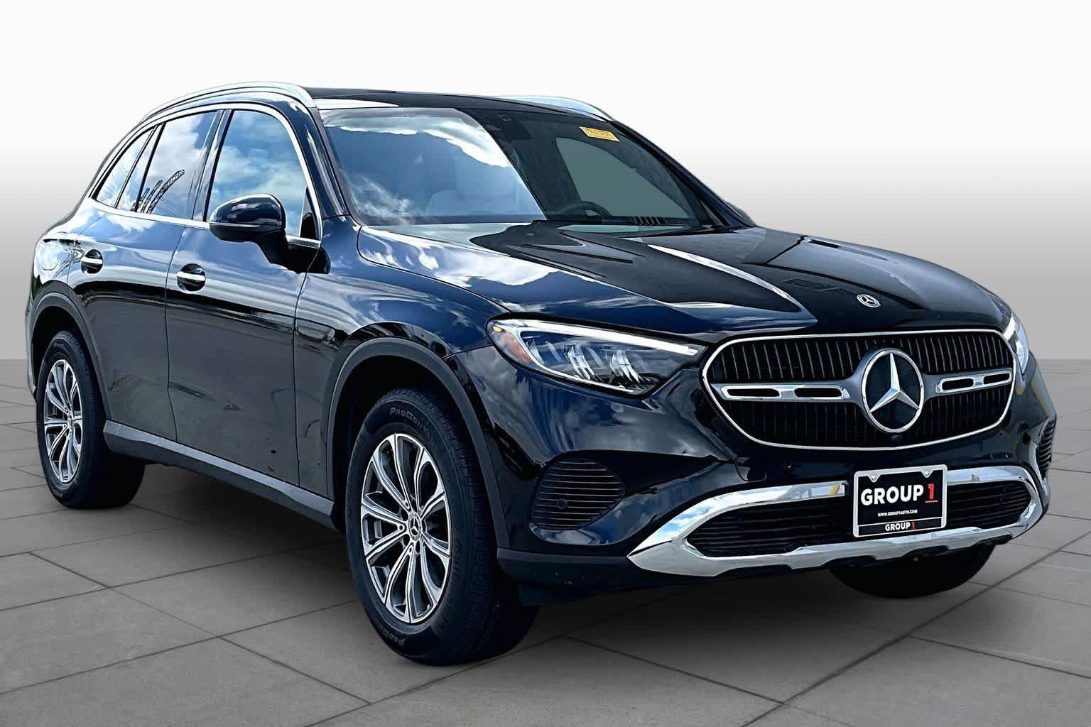Used 2025 Mercedes-Benz GLC 300 image 3