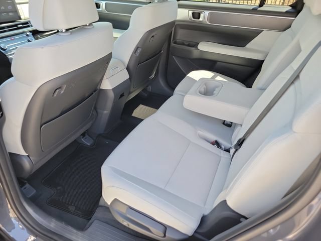 New 2027 Hyundai Santa Fe SE FWD image 23