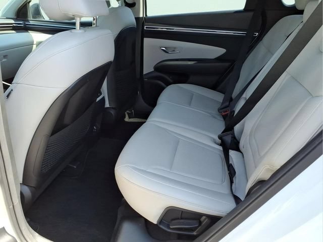 Used 2023 Hyundai Tucson SEL w/ Convenience Package AWD/4WD image 16