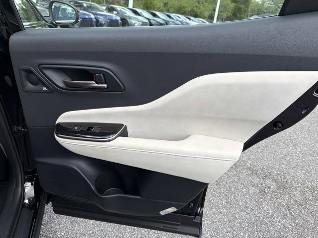 Certified 2025 Toyota Crown Limited w/ Advanced Technology Package AWD/4WD image 19