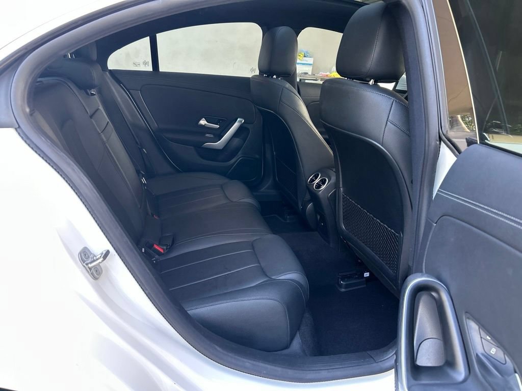 Used 2025 Mercedes-Benz CLA 250 image 29