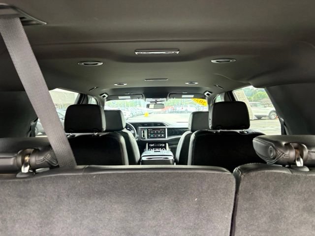 Used 2023 GMC Yukon XL Denali AWD/4WD image 33