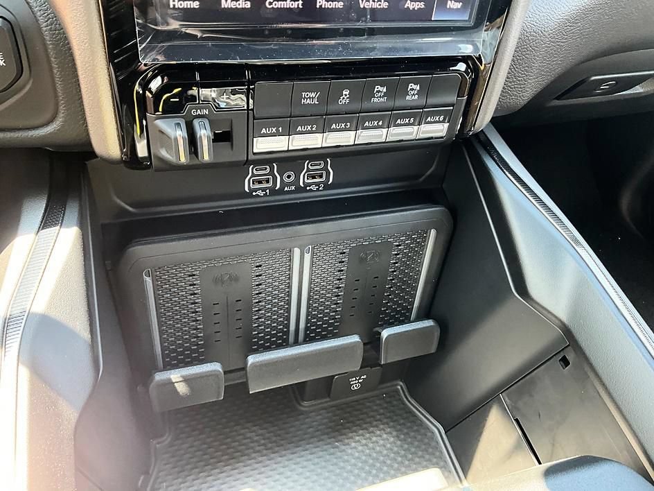 New 2026 RAM 2500 Rebel w/ Rebel Level 1 Equipment Group AWD/4WD image 26