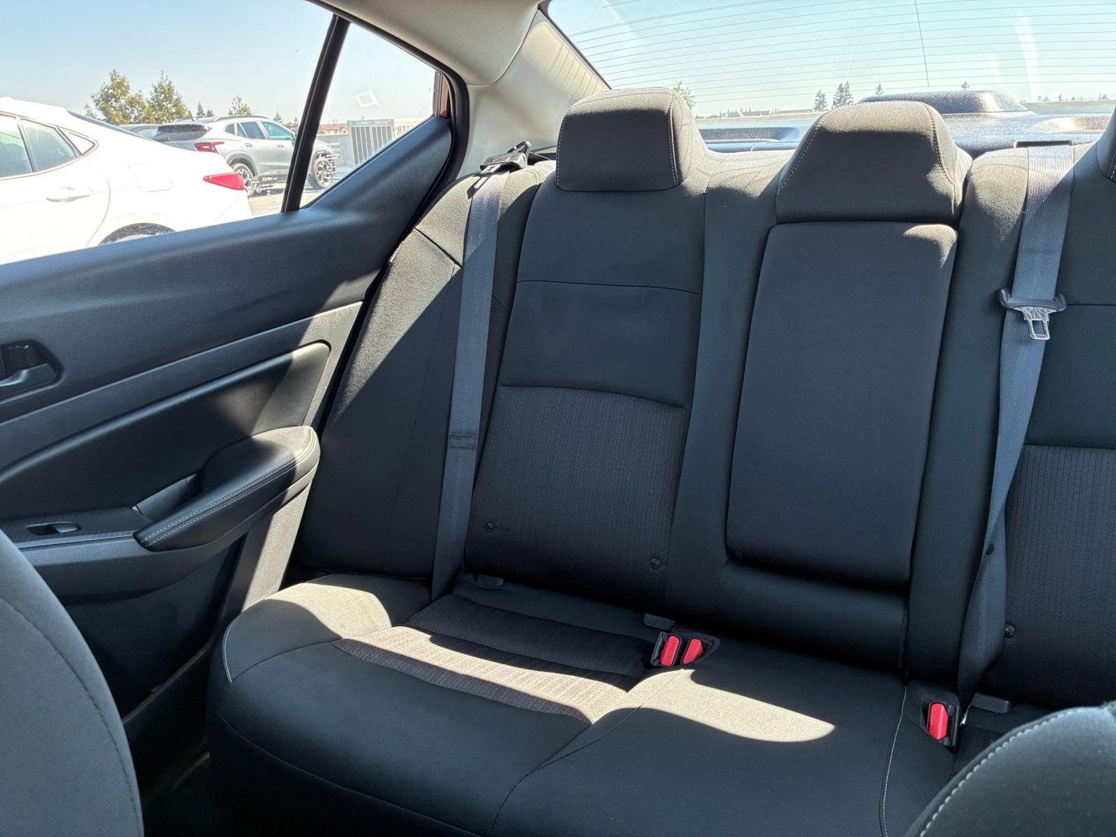 Used 2024 Nissan Altima 2.5 SV FWD image 39