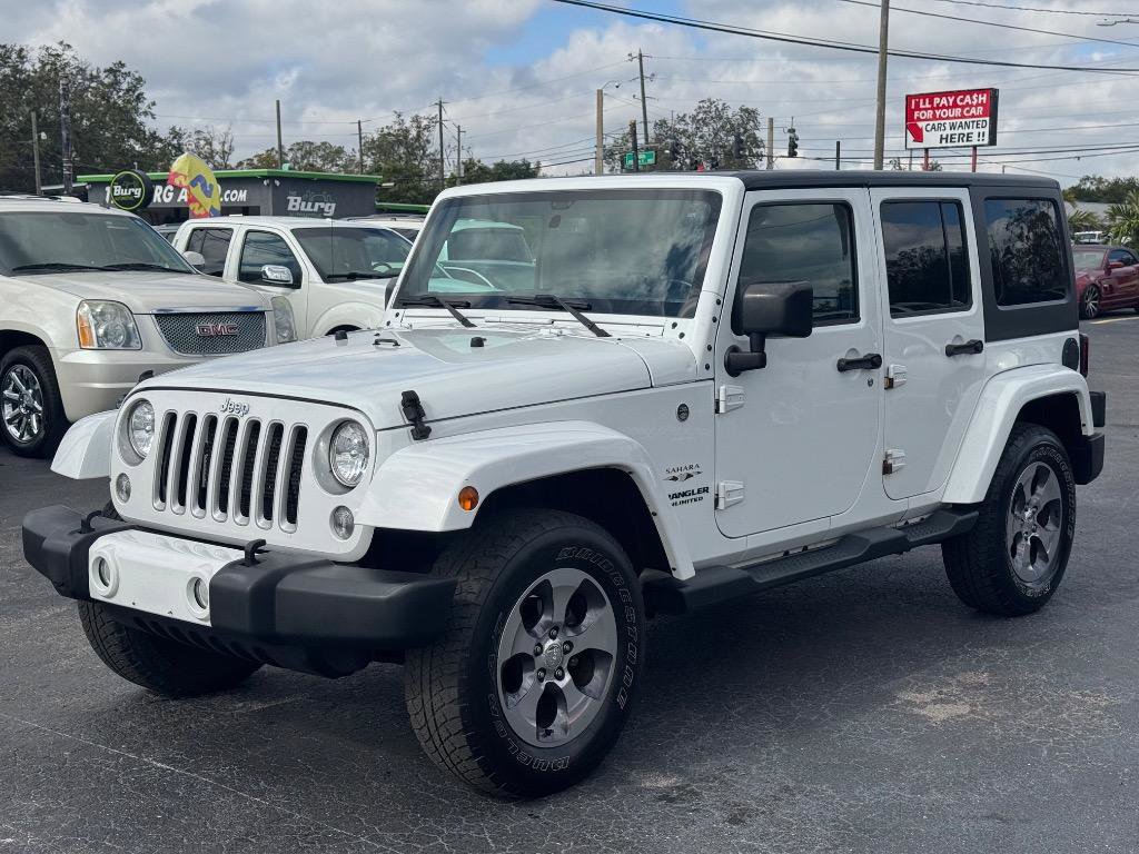 Used 2016 Jeep Wrangler Unlimited Sahara w/ Connectivity Group image 9
