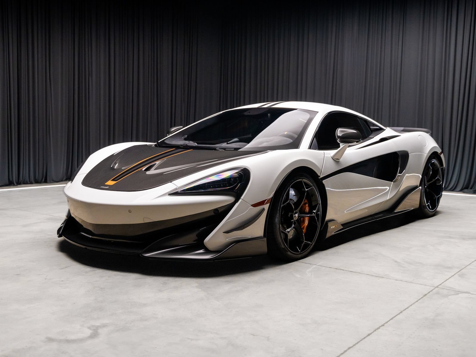 Used 2019 McLaren 600LT RWD image 28