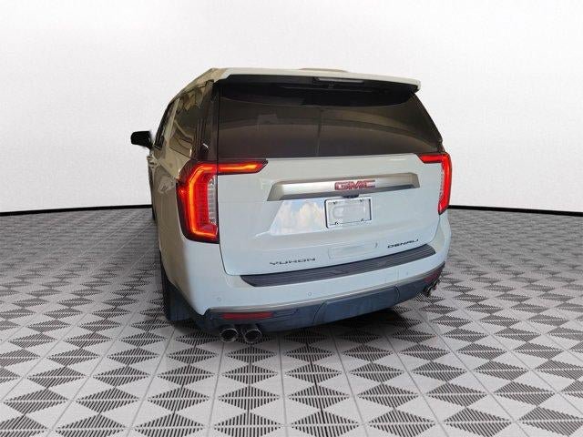 Used 2023 GMC Yukon XL Denali w/ Denali Reserve Package AWD/4WD image 4