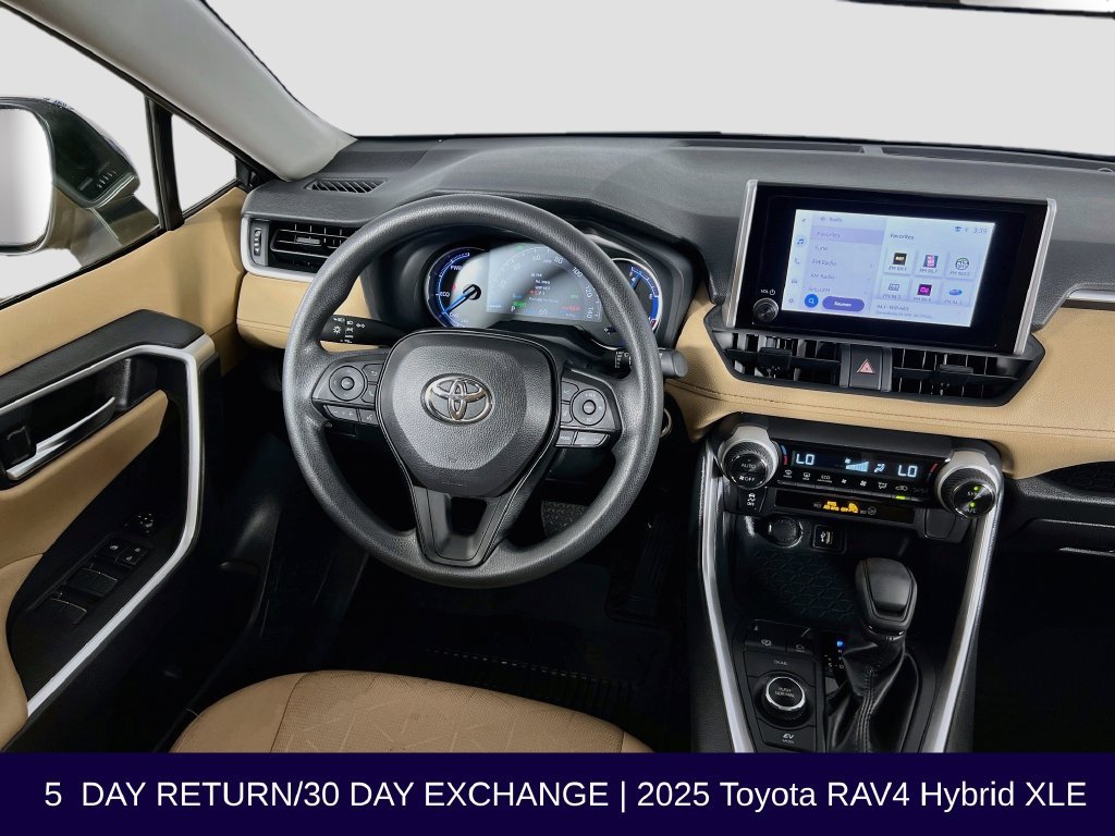 Used 2025 Toyota RAV4 XLE AWD/4WD image 26