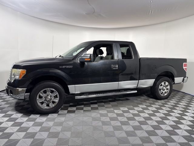 Used 2012 Ford F150 XLT w/ XLT Chrome Pkg image 3