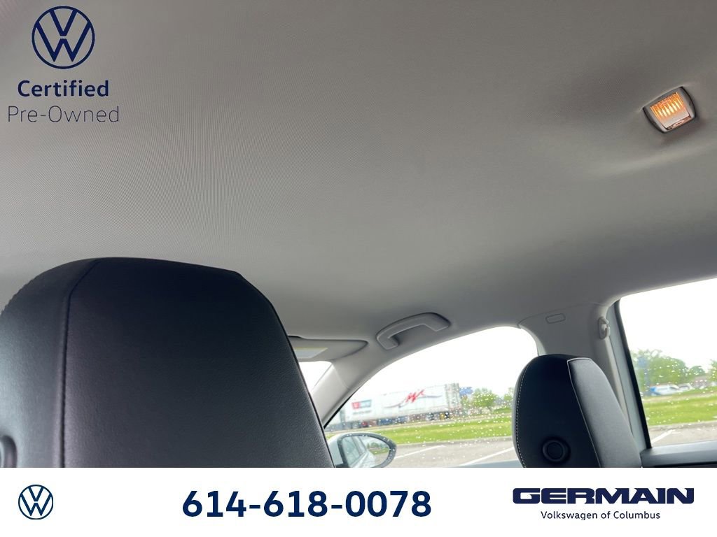 Used 2023 Volkswagen Jetta SE FWD image 17