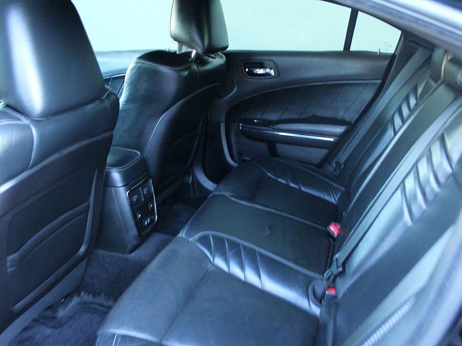 Used 2018 Dodge Charger SRT Hellcat w/ Harman/Kardon Audio Group RWD image 15