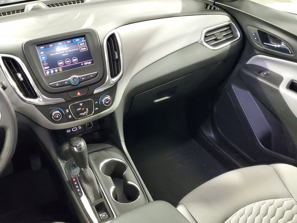 Used 2021 Chevrolet Equinox LS w/ LS Convenience Package AWD/4WD image 14