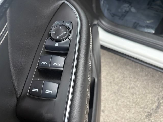 Used 2022 Buick Envision Preferred FWD image 16