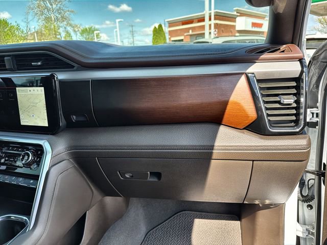 Used 2023 GMC Sierra 1500 Denali w/ Denali Reserve Package AWD/4WD image 30