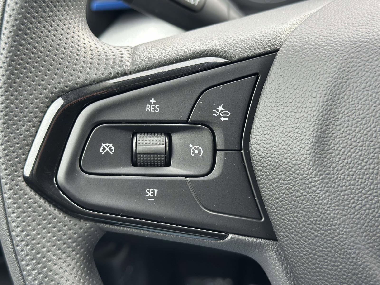 New 2026 Chevrolet Trax LS w/ Driver Confidence Package image 14