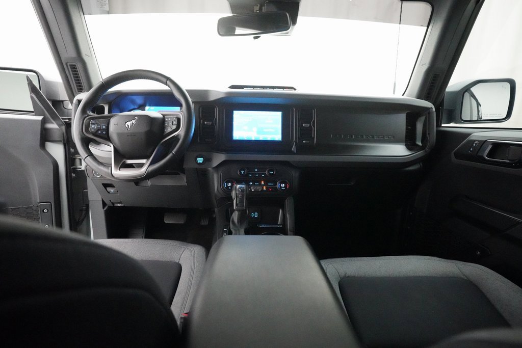 Used 2023 Ford Bronco Big Bend w/ Sasquatch Package image 5