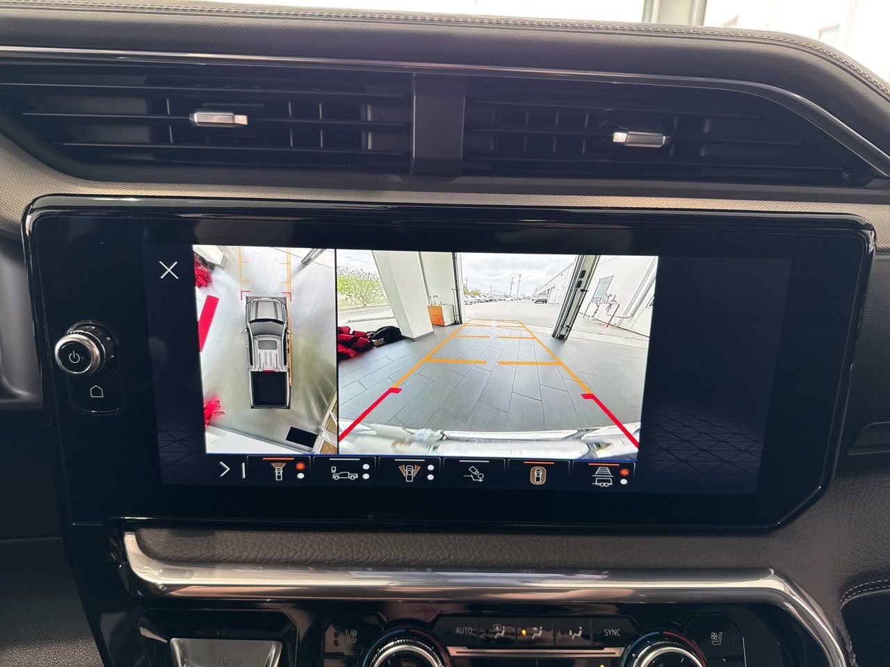 Used 2025 GMC Sierra 1500 Denali image 28