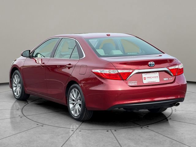 Certified 2016 Toyota Camry XLE w/ Moonroof Package FWD image 4