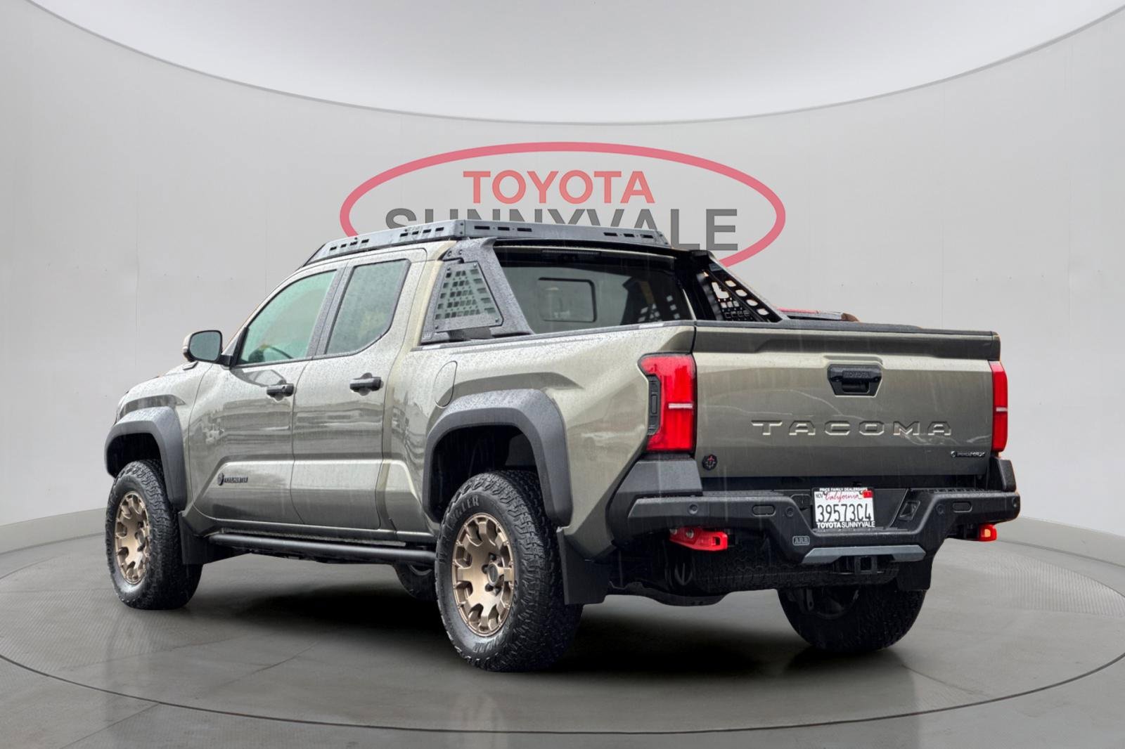 Used 2024 Toyota Tacoma Trailhunter image 7