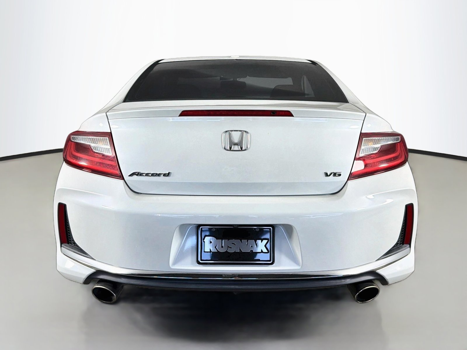 Used 2017 Honda Accord EX-L image 6