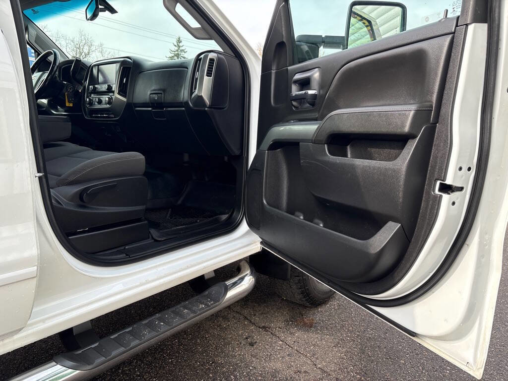 Used 2019 Chevrolet Silverado 2500 LT w/ All Star Edition image 17