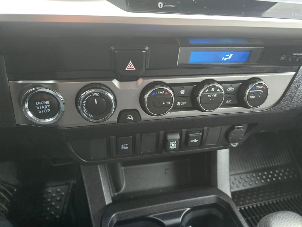 Certified 2023 Toyota Tacoma SR5 AWD/4WD image 24