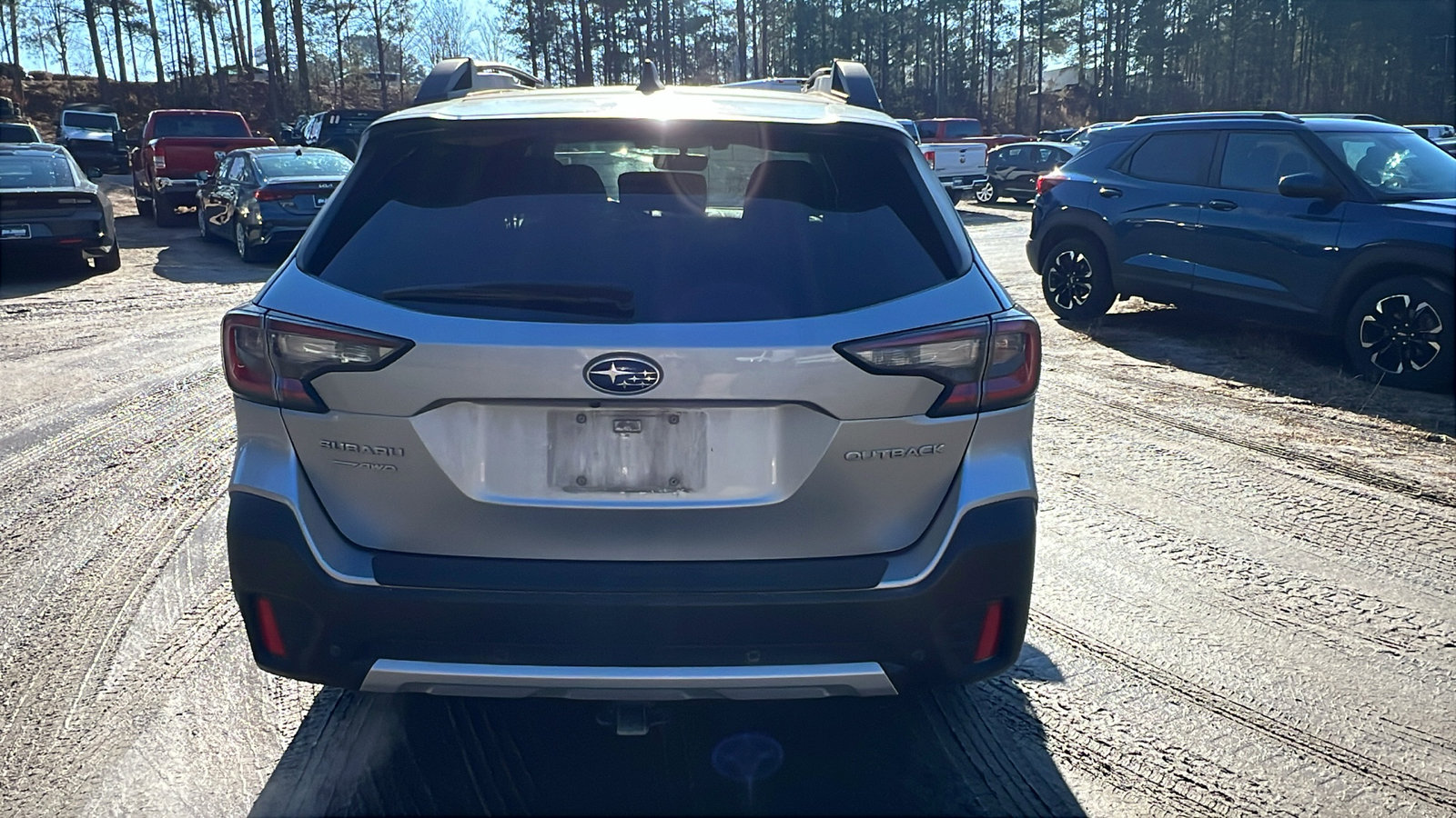 Used 2022 Subaru Outback Limited image 9