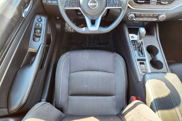 Used 2025 Nissan Altima 2.5 SV AWD/4WD image 18