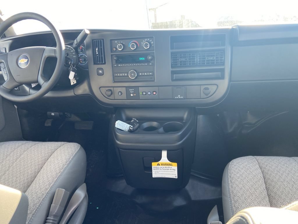 New 2025 Chevrolet Express 2500 Extended w/ Enhanced Convenience Package RWD image 8