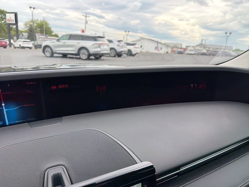 New 2026 Lincoln Nautilus Reserve w/ Jet Appearance Package AWD/4WD image 32