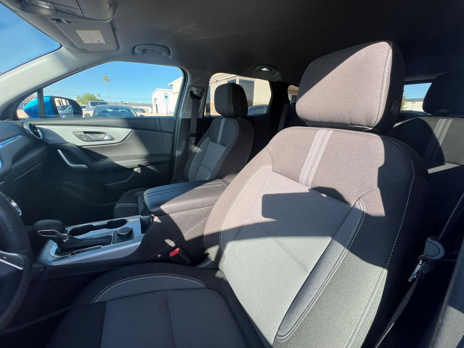 Used 2025 Chevrolet Blazer LT image 36